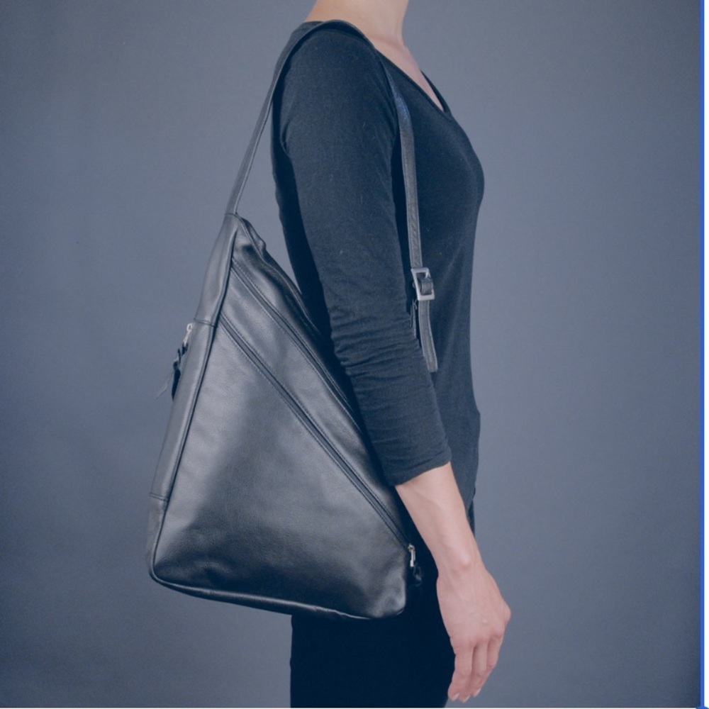 Sven USA Berkley Sling Adjustable Bag